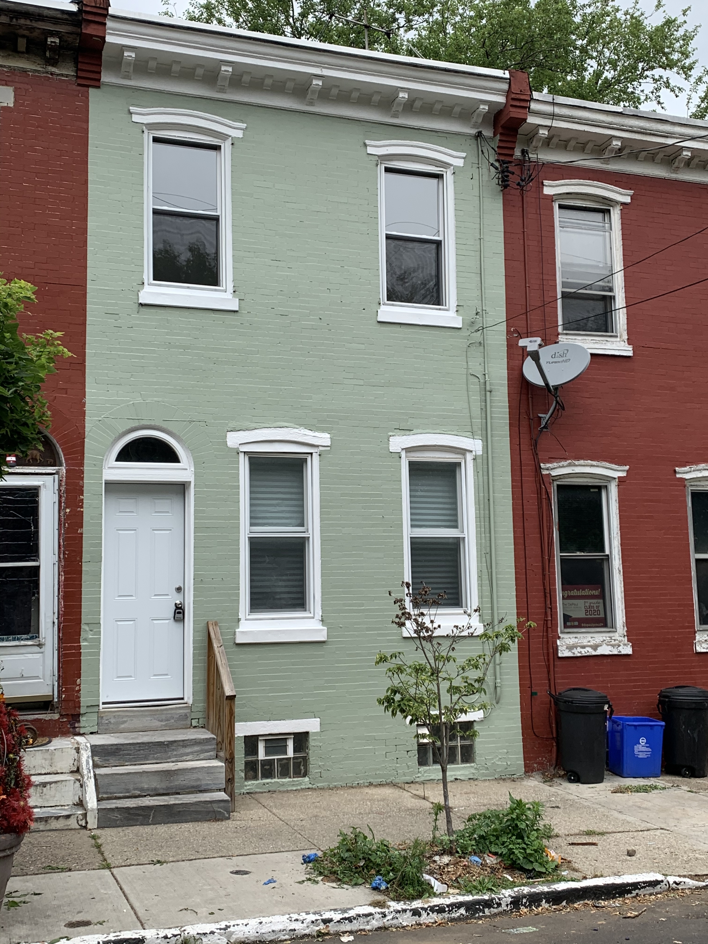 747 East Woodlawn Street